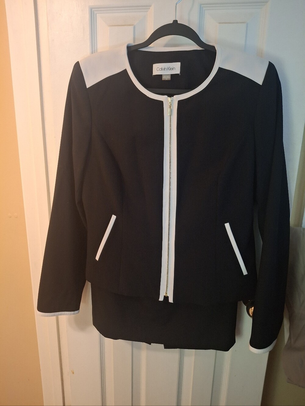 Calvin Klein Black and White Zip-Front Suit Jacket